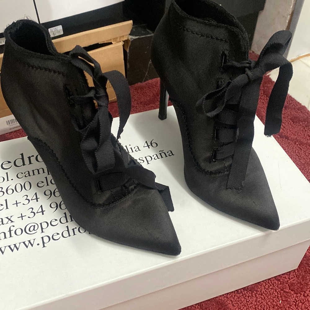 Pedro Garcia Ana Heel Bootie